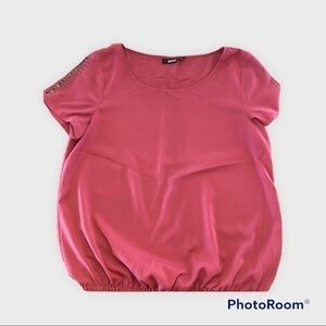 NWOT burgundy top 124